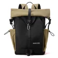 Schwarzer und khakifarbener Roll-Top Rucksack mit Karabiner für Schule und Freizeit - Khaki