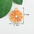 Pendentif tranche d'orange en émail avec base dorée pour création bijoux, 2,6cm x 2,3cm - Citron orange