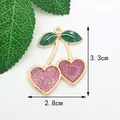 Pendentif cerise en forme de cœur rose scintillant, breloque bijoux DIY de 3,3 cm - Cerise en cœur rose rouge avec poudre d'or