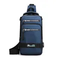 Wasserdichte blaue Brusttasche für Herren mit USB-Anschluss und Doppelreißverschluss - Blau