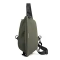 Bolso de pecho cruzado verde militar para hombre con correa negra ajustable - Verde Militar