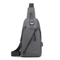 Bandolera impermeable gris para hombre con puerto USB y logotipo We Power - Gris