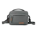 Borsa a tracolla impermeabile grigio scuro da uomo con logo WEPOWER arancione - Grigio