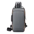 Bolso bandolera gris marengo con cierre de combinación antirrobo y puerto de carga USB - Gris y Marrón