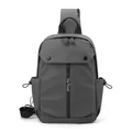 Wasserdichte graue Brusttasche für Herren mit verstellbarem Gurt und We Power Logo - Grau