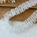 Pizzo in organza bianca con design a pieghe per decorazioni di abiti e lavori fai-da-te - Bianco Senza Perle (Stretto)