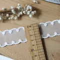 Εξαιρετική λευκή βαμβακερή δαντέλα 4cm με κέντημα για ράψιμο και χειροτεχνίες DIY - Πλάτος περίπου 3.8cm Μήκος 1 Μέτρο