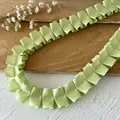 Gerüschte matcha-grüne Spitzenborte mit Satinglanz für DIY-Kleider und Accessoires - Fruchtgrün Stil 4 / Satin Kellerfalte