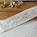 Pizzo di cotone bianco con ricamo floreale e bordi ondulati per cucito fai-da-te e decoro - Stile Taglio Festonato Floreale (16#)