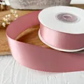 Ruban de satin rose clair de 2,5 cm pour bouquets DIY et emballages de cadeaux - En Rouleau / Rose Poudré