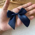 Handgefertigte dunkelblaue Satinschleife für Kleidung und Haarspangen DIY Handwerk - Basis Schleife / 4 Stück/Packung (2.5cm Bandbreite) / Burgunderrot
