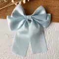 Lazo de satén azul cielo de doble capa con cintas largas para bolsos DIY y accesorios - 10 cm x 10 cm / Azul claro