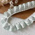 Cinta de satén plisado verde menta con lunares negros para accesorios de pelo y DIY - Blanco & Verde Menta de Lunares