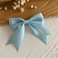 Handgemachte hellblaue mehrlagige Satinschleife mit Schwalbenschwanz für DIY Haarschmuck - Doppellagige Schleife / 5 Stück/Packung (Bandbreite 2,5 cm) / Blau