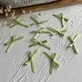 Hellgrüne handgemachte Satinbandschleifen für DIY-Haarschmuck und Kleidungsdekoration - Mini-Schleife / 10 Stück/Packung (0.3cm Bandbreite) / Braun
