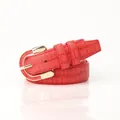 Cintura da donna rossa con trama a coccodrillo e fibbia in metallo dorato di classe - Rosso