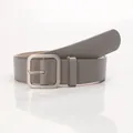 Minimalist light grey belt for women featuring a matte silver square buckle closure - Gray