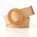 Women's woven elastic belt in light brown straw style with round wooden buckle - Round Buckle / Khaki