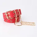 Cinturón punk rojo con ojales dorados dobles y cadenas metálicas decorativas - Estilo Cadena Aro Grande / Rojo