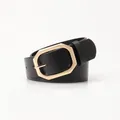 Ceinture en cuir noir minimaliste avec une boucle géométrique octogonale dorée polie - Noir