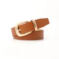 Cintura classica in pelle marrone da donna con fibbia dorata e trama in pelle martellata - Cammello