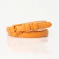 Cintura sottile da donna giallo senape alla moda con fibbia ad ardiglione coordinata - Giallo