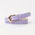 Women's slim lavender leather belt featuring a polished golden horseshoe pin buckle - Purple