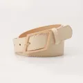 Fashionable beige leather belt with a geometric gold alloy buckle and white stitching - Beige
