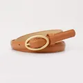 Cintura sottile da donna in pelle cammello con fibbia ad ardiglione ovale dorata - Cammello