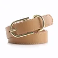 Cintura da donna in pelle marrone chiaro con fibbia a ferro di cavallo dorata - Cachi