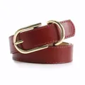 Elegante cintura sottile in pelle rosso vino per donna con fibbia a U in metallo dorato - Rosso