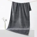 Conjunto De Cuatro Piezas De Satén Gris Oscuro