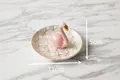 Plateau à bijoux flamant rose en céramique avec détails dorés de 11cm de diamètre - Modèle à motif trèfle doré