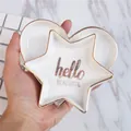Schmuckschalen-Set aus weißer Keramik in Herz- und Sternform mit Goldrand-Akzenten - Stern Hello Beautiful