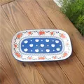 Japanischer Keramik-Servierteller im Retro-Stil mit Apfelmotiv auf einem Holztisch - Apfel-quadratteller / 1