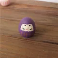Figurine Daruma japonaise violette pour décoration intérieure avec détails dorés - Violet