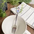 Forchetta da dessert vintage con manico a ritratto ovale in una tazza di ceramica - Stile Gatto con Gonna / Forchetta