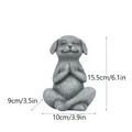Estatua de perro meditando en resina con textura de piedra y medidas detalladas - Perro de Yoga