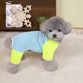 Détail du vêtement de sport pour animal en maille respirante avec accents jaunes - S / Bleu