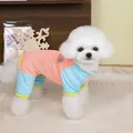 Détail de la combinaison pour chien en tissu mesh respirant et design bicolore bleu - S / Rouge Rose