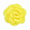 Eleganter zitronengelber Kamelien-Blumen-Anstecknadel und Haarclip aus Stoff für Damen - Flache Basis / Gelb