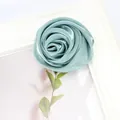 Eleganter 5cm blaugrüner Satin-Rosenblüten-Zusatz für DIY-Hüte und Bekleidungsdekoration - Graugrün