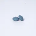 Flache runde 12mm Silikon-Abstandshalter in Matt-Taubenblau für DIY-Schmuckherstellung - Dunkelgrau