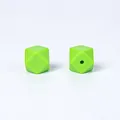 Perles hexagonales en silicone vert vif 17mm pour attaches-tétines et bijoux DIY - 17mm / Vert Saule