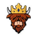 Breloque de chaussure vache d'Écosse avec couronne dorée et gemme bleue en PVC marron - Vache Highland Roi