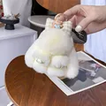Llavero de conejo de peluche blanco con lazo de cuadros y anillo dorado para bolso o coche - Blanco Roto