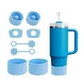 Kit accessori blu per tazza Stanley con custodia in silicone e tappi antigoccia - Blu e Blu Chiaro