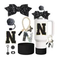 Kit accessoires gobelet Stanley noir et doré avec nœud à paillettes et lettre N - Style N