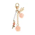 Llavero de rosa de resina rosa con perlas blancas y mosquetón de oro fino - Estilo Rosa Blanca (Estilo 2)