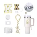 Kit d'accessoires Stanley rose avec breloque lettre K, étui pailleté et couvre-paille - Lettre A / Style 11 Lettres Chenille Blanche Pailletée